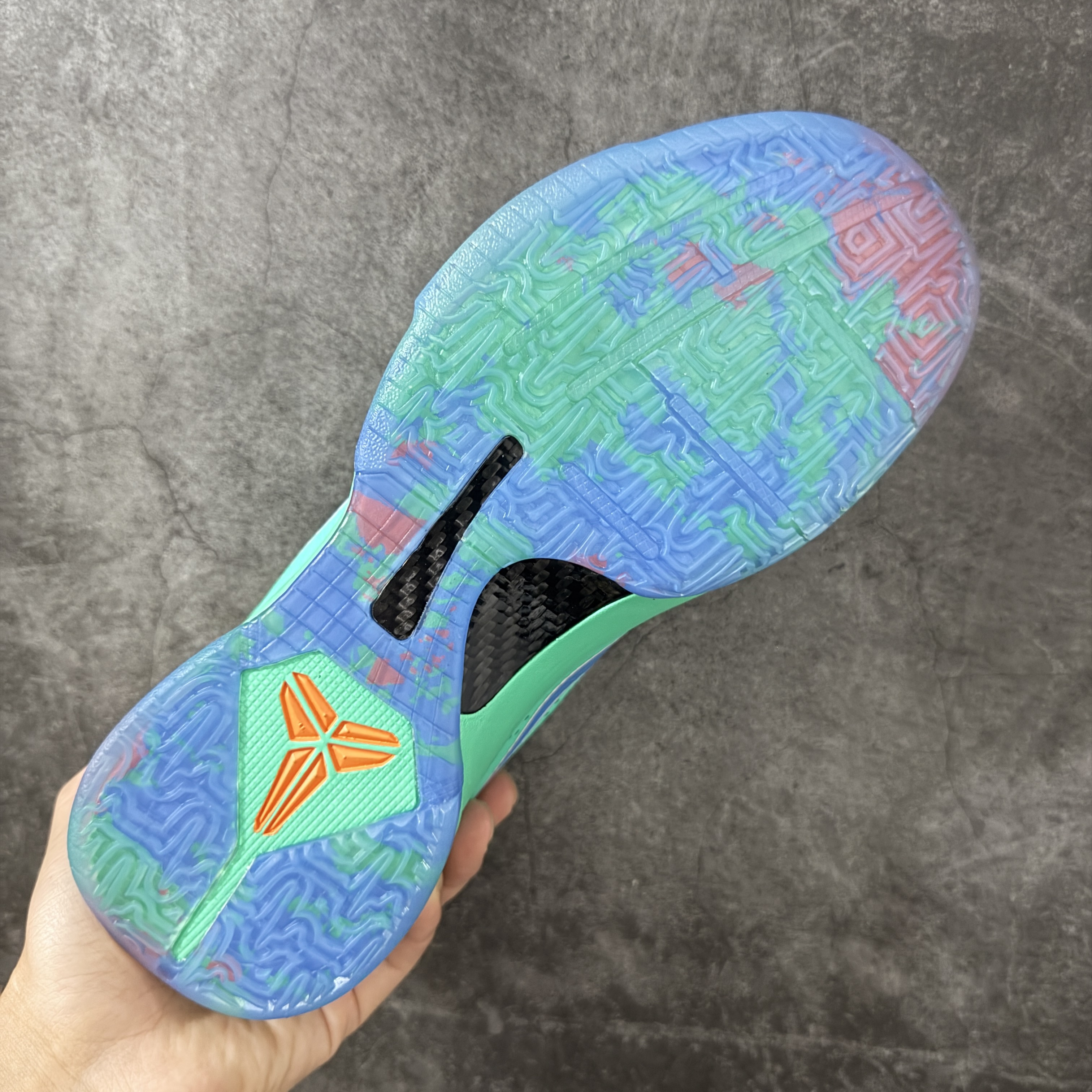 S2  Kobe5  科比 5  前掌气垫 后掌EVA 籃球鞋 球鞋 實戰鞋  真碳板  波鞋 薄荷绿自由女神 IX1200-300 