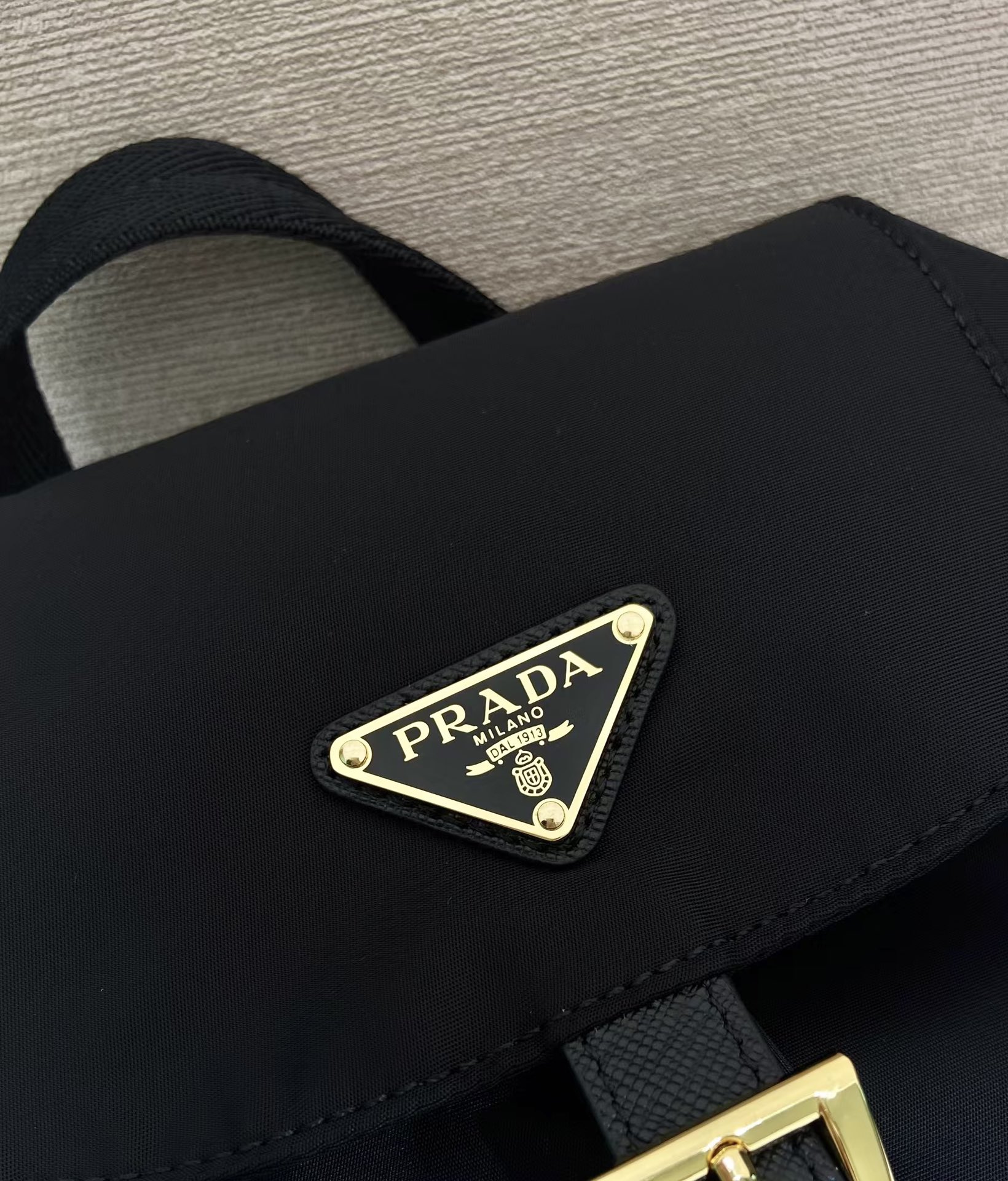 普拉达 PRADA Re-Nylon 双肩包 黑色 尼龙 H0-1BZ081_RV44_F0632