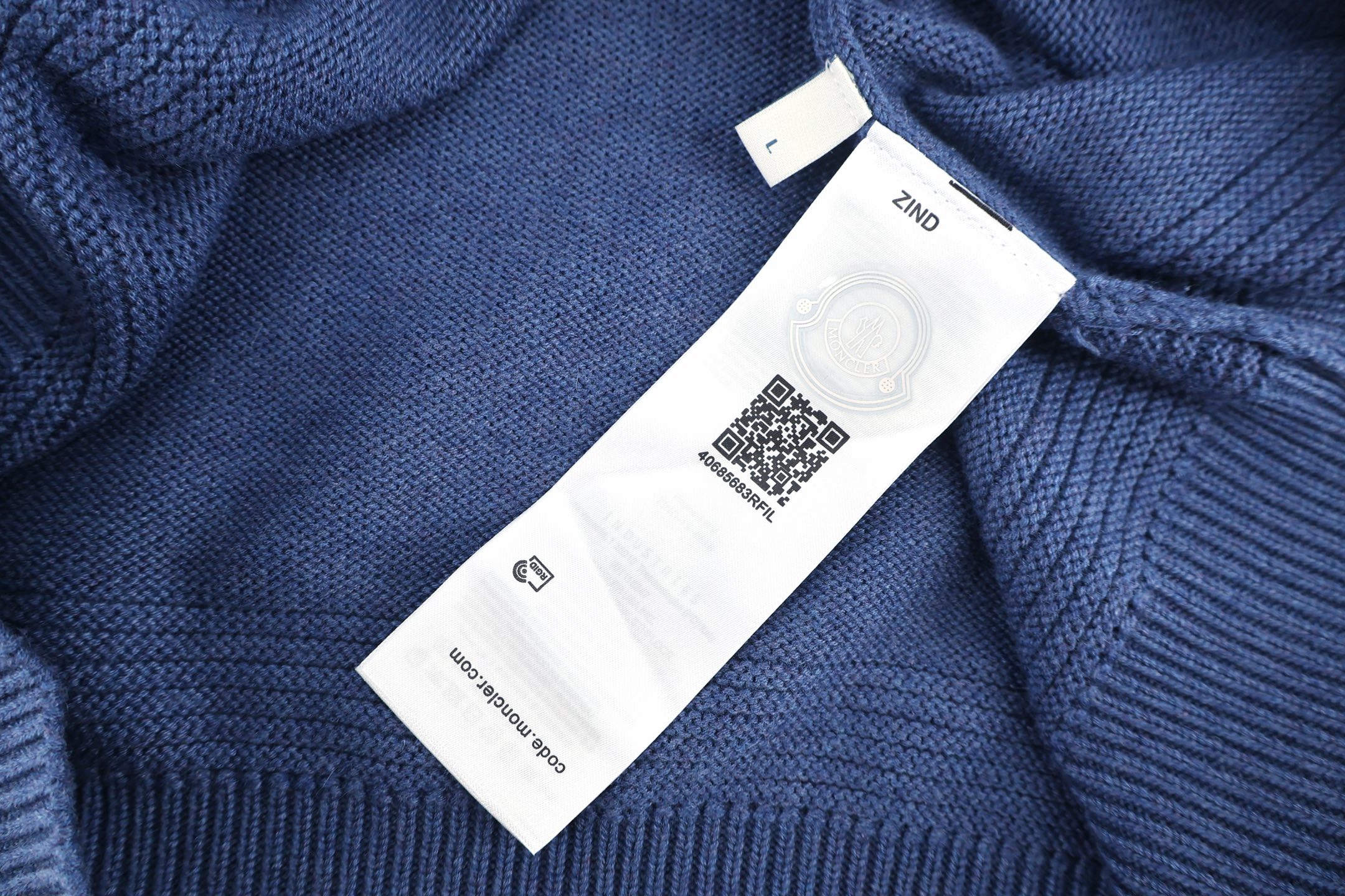 Moncler 蒙口 袖口袋圆领毛衣 针织衫 秋冬 外套 蓝色 黑色 白色 B0