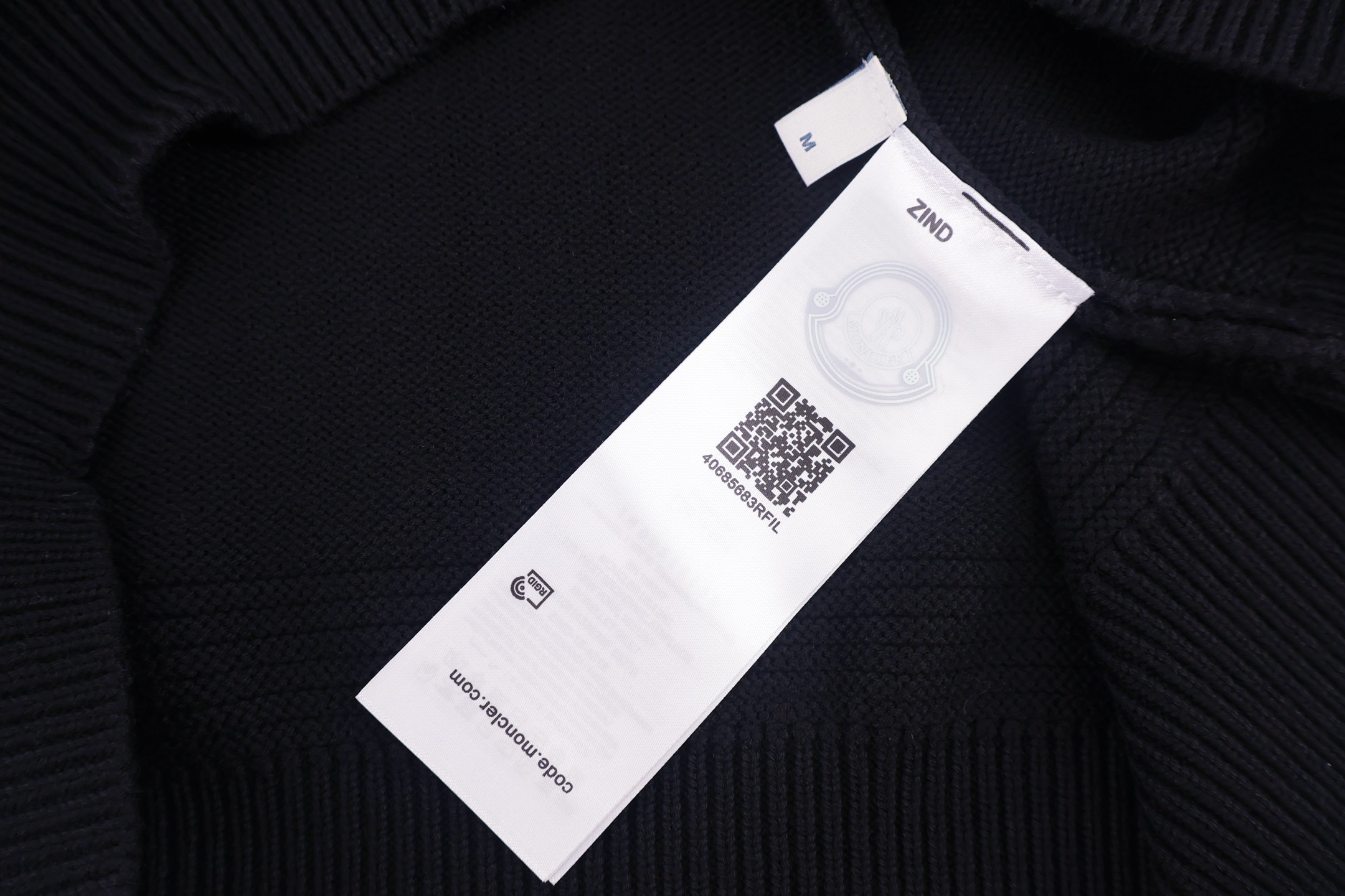 Moncler 蒙口 袖口袋圆领毛衣 针织衫 秋冬 外套 蓝色 黑色 白色 B0