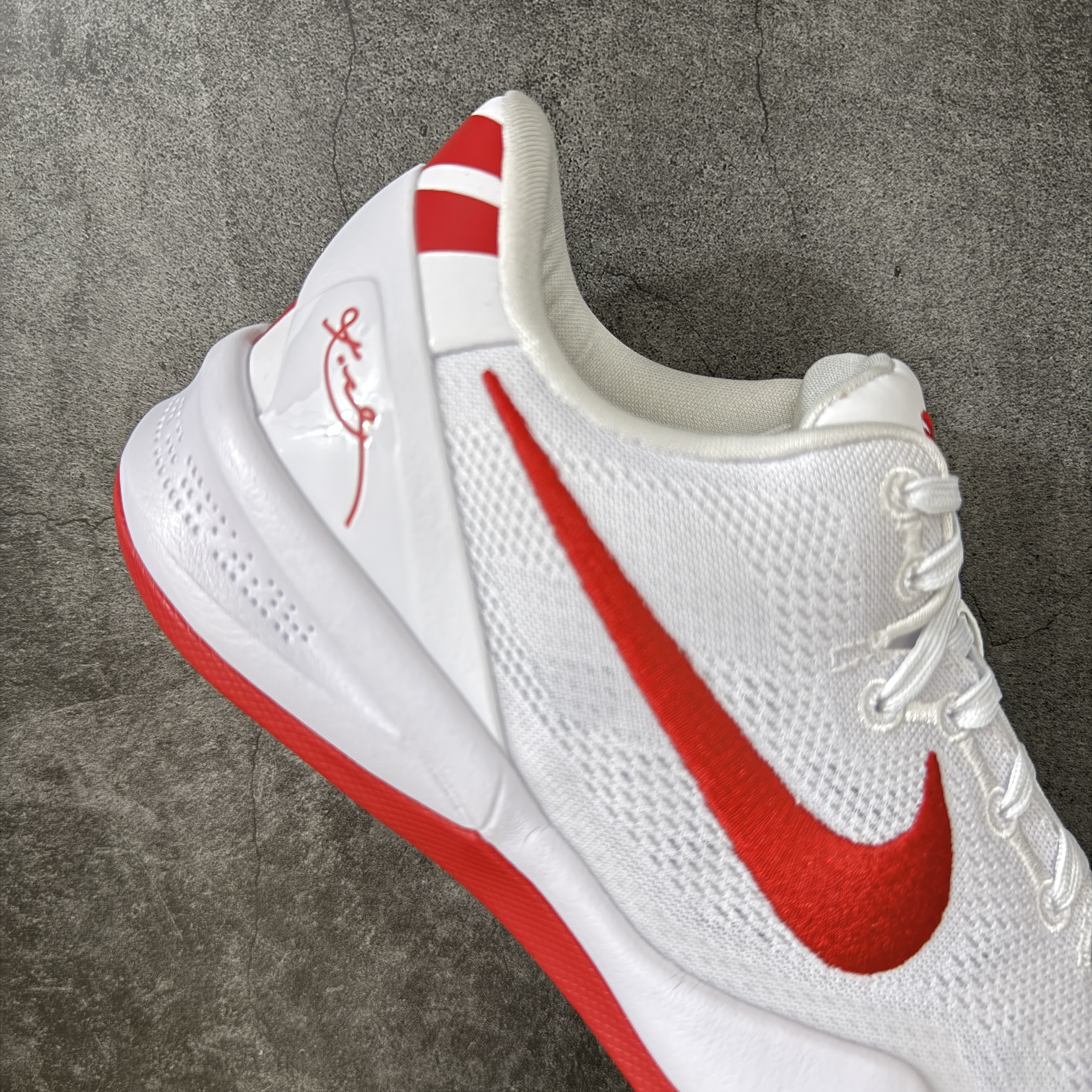 GX  Kobe8 P 科比8 低筒  全掌LUNARLON 鞋墊 籃球鞋 實戰鞋 球鞋 男鞋 波鞋  白红HM6469-101