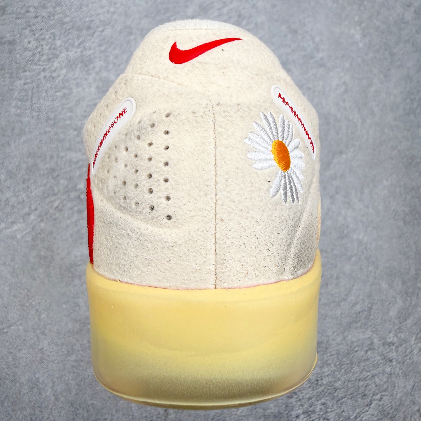  Nike x PEACEMINUSONE x 韩国队 Cryoshot CTR360 Maestri II 'Natural University Red'  做旧 足球鞋 男款 米白色 HQ1460-100