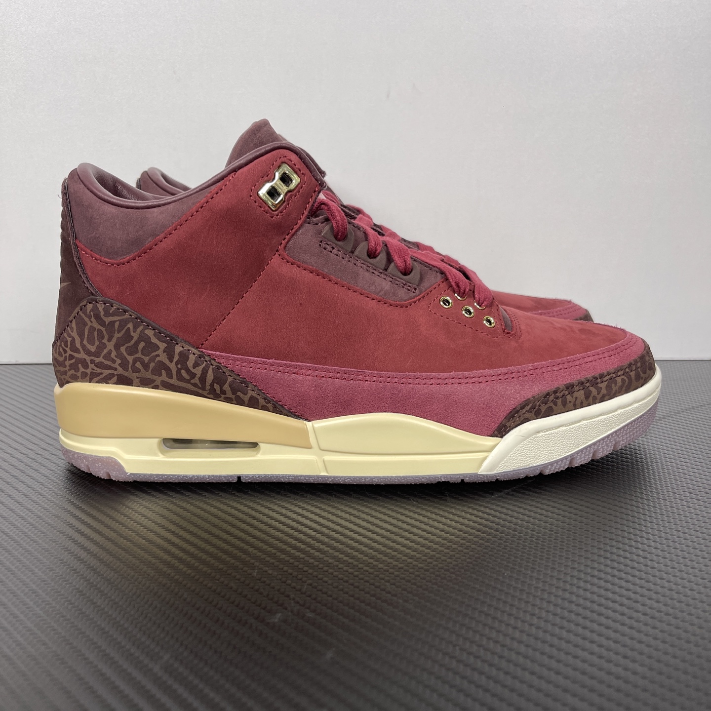 木盒 Air Jordan 3 AJ3 OG Premium Bin 23  休闲中桶 复古篮球鞋 男鞋 红色 IO7744-600