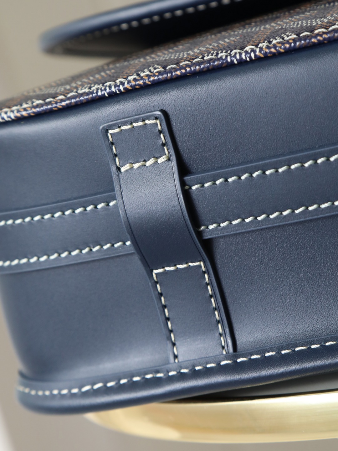 GOYARD 戈雅 邮差 Belvedere Messenger Bag (Canvas and Leather) — Dual-Use Handheld/Shoulder Bag-F0-BELVE3MMLTY