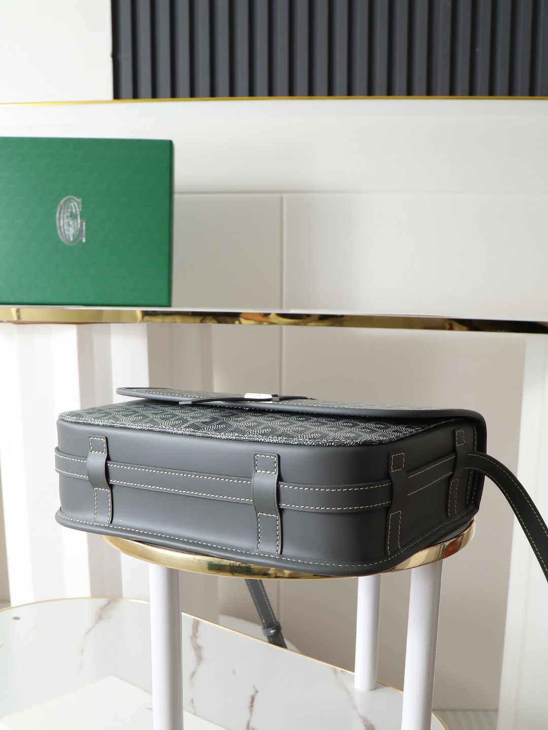 GOYARD 戈雅 邮差 Belvedere Messenger Bag (Canvas and Leather) — Dual-Use Handheld/Shoulder Bag-F0-BELVE3MMLTY