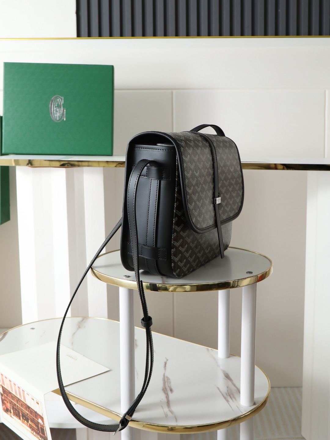 GOYARD 戈雅 邮差 Belvedere Messenger Bag (Canvas and Leather) — Dual-Use Handheld/Shoulder Bag-F0-BELVE3MMLTY