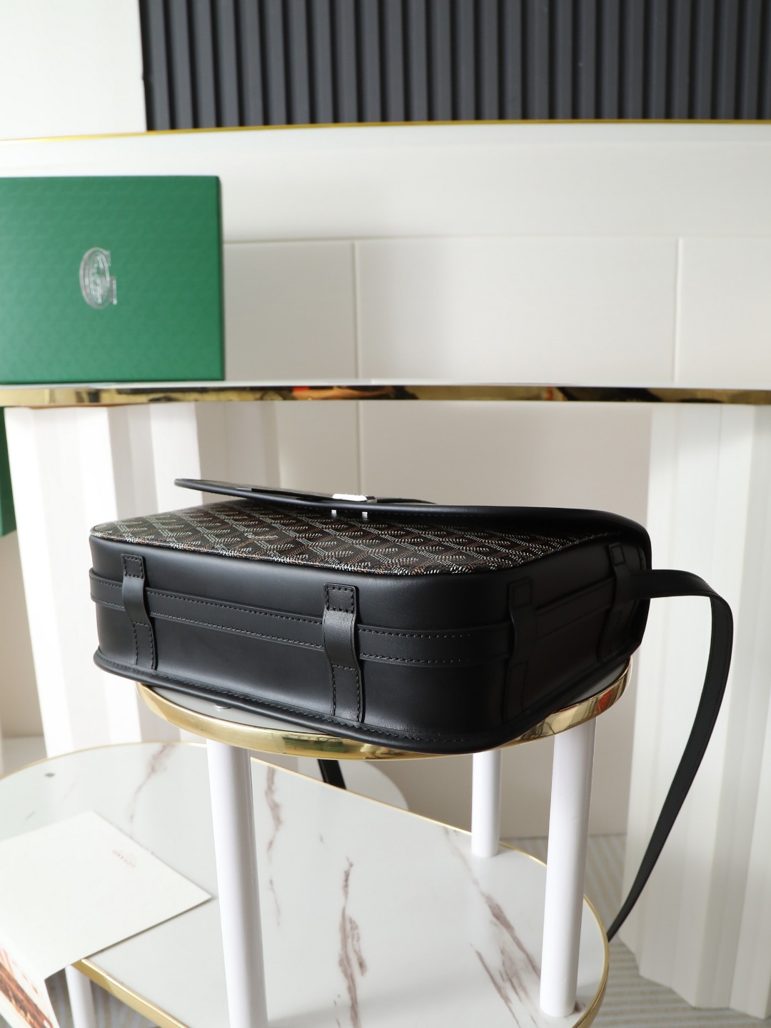 GOYARD 戈雅 邮差 Belvedere Messenger Bag (Canvas and Leather) — Dual-Use Handheld/Shoulder Bag-F0-BELVE3MMLTY