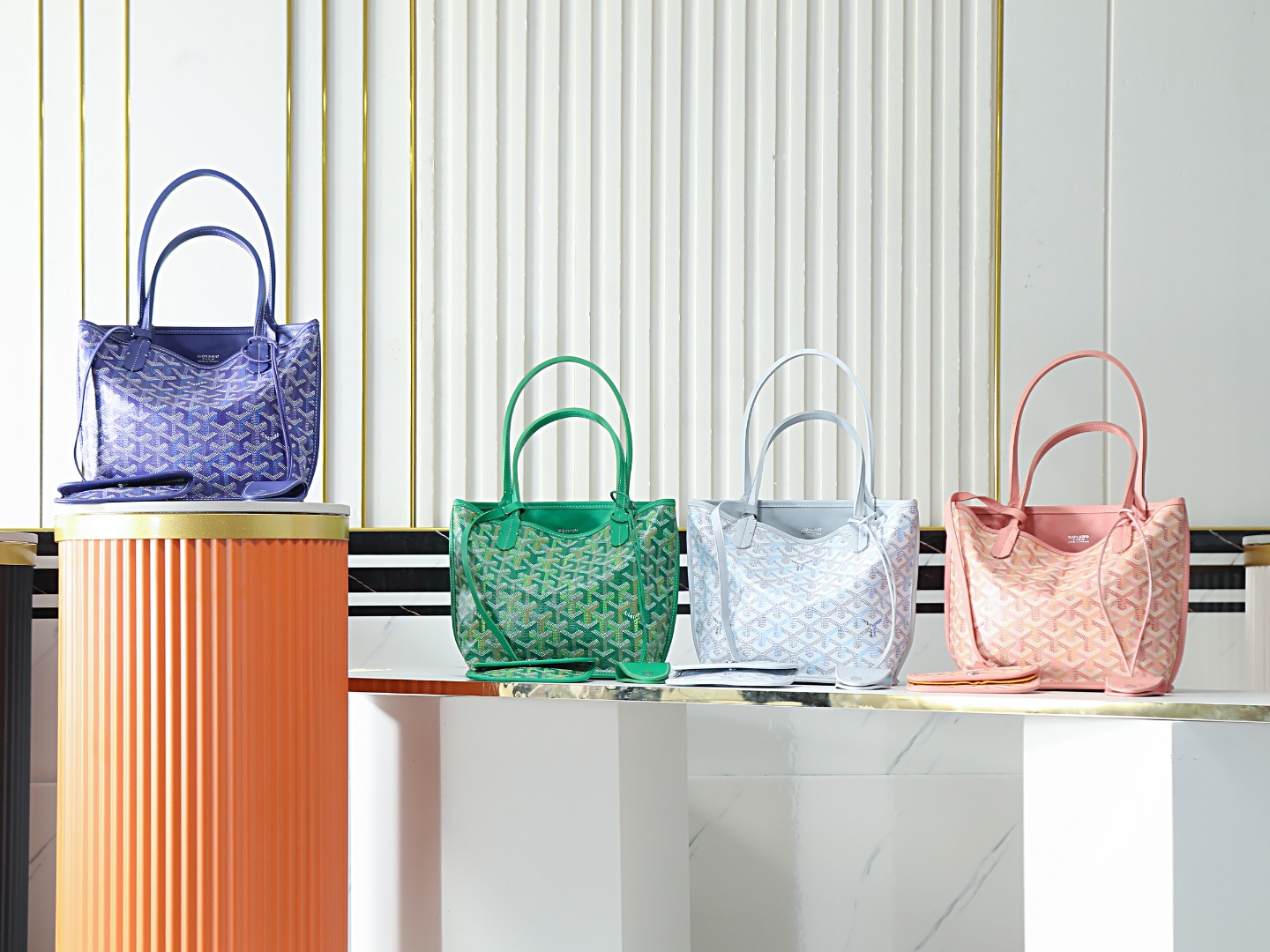 GOYARD 戈雅双面 Belvedere Reversible Mini Tote (Canvas and Leather) — Dual-use bag (handheld/shoulder carry)-F0-ANJCROMINCG