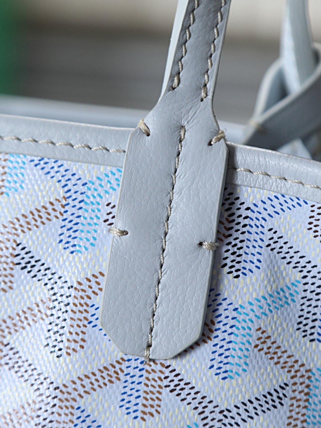 GOYARD 戈雅双面 Belvedere Reversible Mini Tote (Canvas and Leather) — Dual-use bag (handheld/shoulder carry)-F0-ANJCROMINCG
