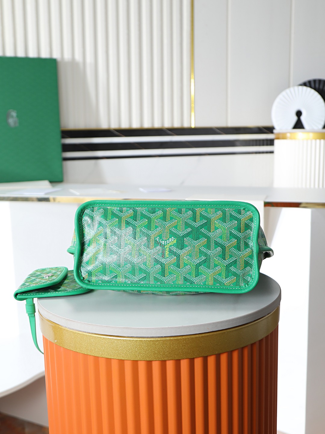 GOYARD 戈雅双面 Belvedere Reversible Mini Tote (Canvas and Leather) — Dual-use bag (handheld/shoulder carry)-F0-ANJCROMINCG