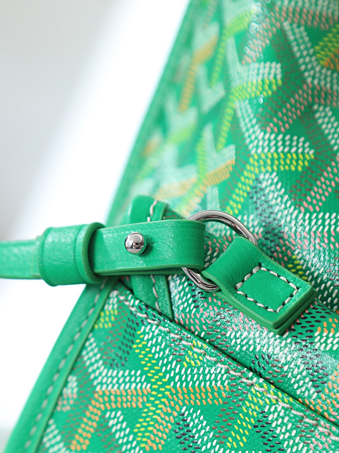 GOYARD 戈雅双面 Belvedere Reversible Mini Tote (Canvas and Leather) — Dual-use bag (handheld/shoulder carry)-F0-ANJCROMINCG