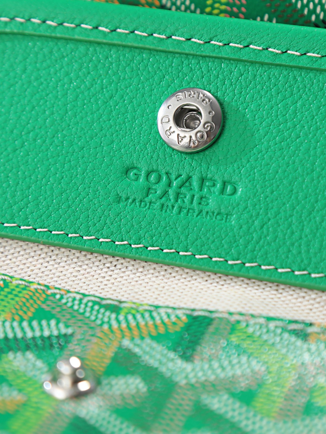 GOYARD 戈雅双面 Belvedere Reversible Mini Tote (Canvas and Leather) — Dual-use bag (handheld/shoulder carry)-F0-ANJCROMINCG