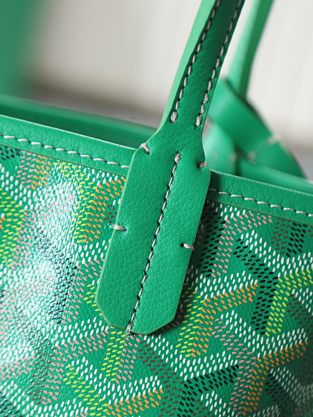 GOYARD 戈雅双面 Belvedere Reversible Mini Tote (Canvas and Leather) — Dual-use bag (handheld/shoulder carry)-F0-ANJCROMINCG