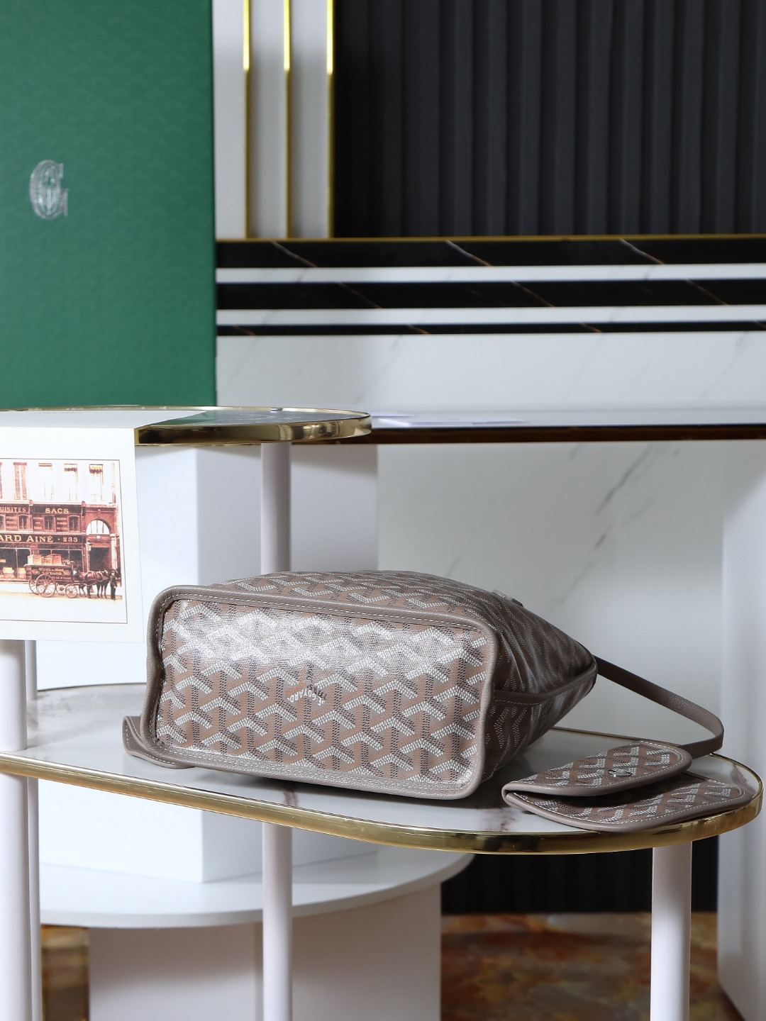 GOYARD 戈雅双面 Belvedere Reversible Mini Tote (Canvas and Leather) — Dual-use bag (handheld/shoulder carry)-F0-ANJCROMINCG