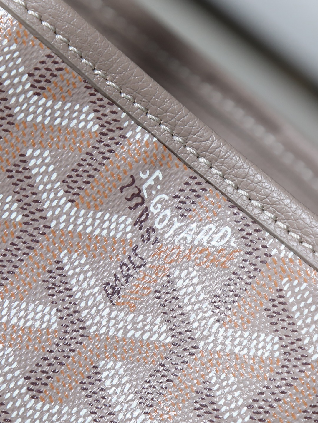GOYARD 戈雅双面 Belvedere Reversible Mini Tote (Canvas and Leather) — Dual-use bag (handheld/shoulder carry)-F0-ANJCROMINCG