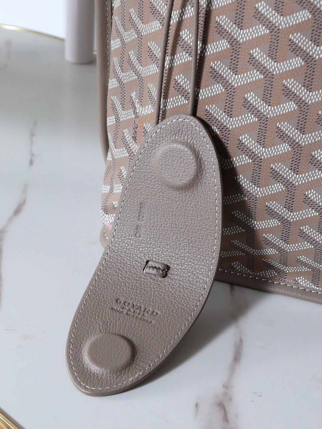 GOYARD 戈雅双面 Belvedere Reversible Mini Tote (Canvas and Leather) — Dual-use bag (handheld/shoulder carry)-F0-ANJCROMINCG
