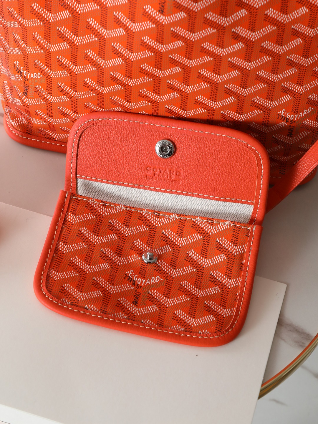 GOYARD 戈雅双面 Belvedere Reversible Mini Tote (Canvas and Leather) — Dual-use bag (handheld/shoulder carry)-F0-ANJCROMINCG-07TY07P