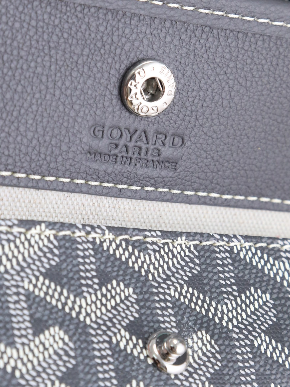 GOYARD 戈雅双面 Belvedere Reversible Mini Tote (Canvas and Leather) — Dual-use bag (handheld/shoulder carry)-F0-ANJOUSMINCG51TY51P