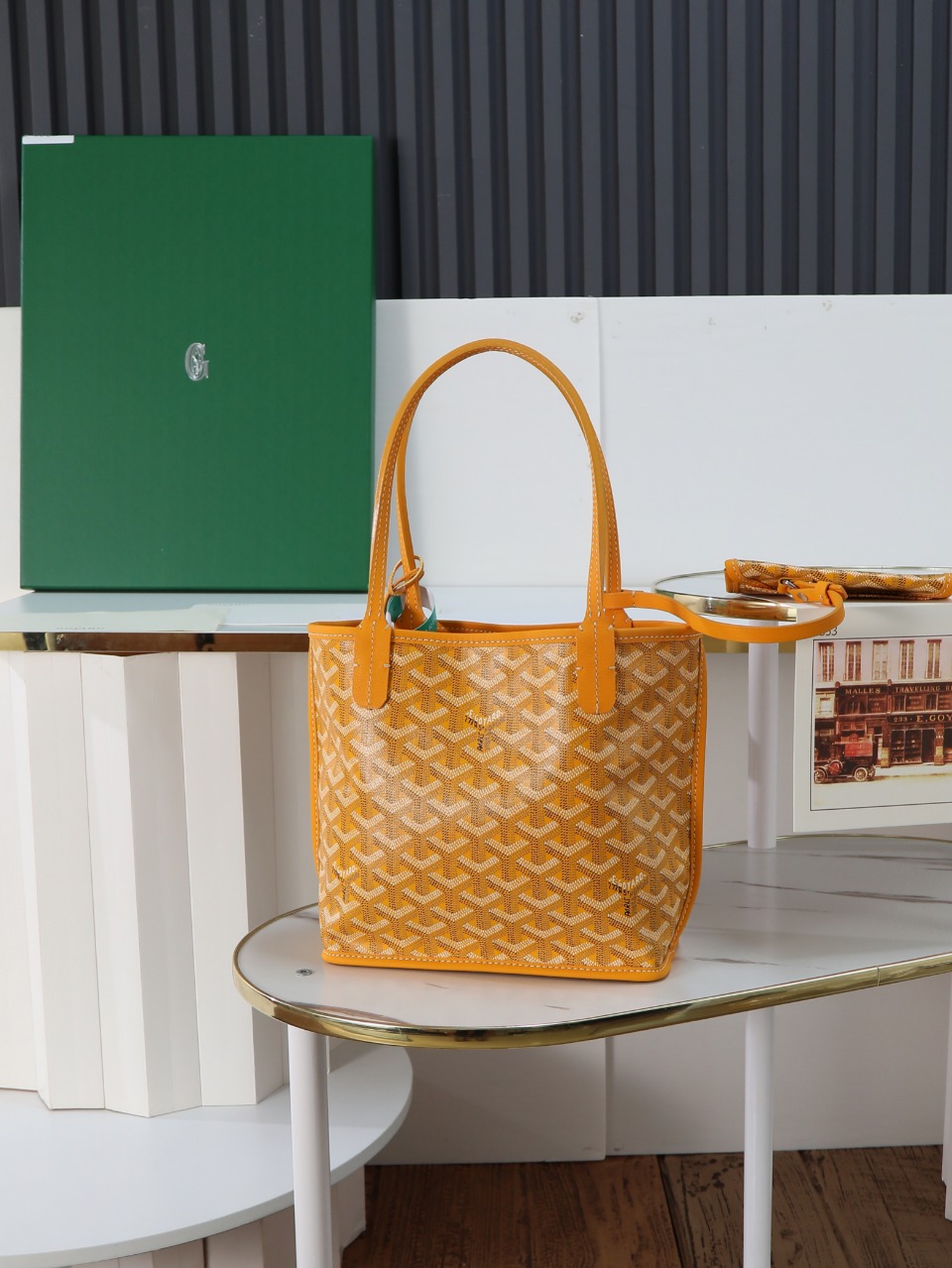 GOYARD 戈雅双面 Belvedere Reversible Mini Tote (Canvas and Leather) — Dual-use bag (handheld/shoulder carry)-F0-ANJOUSMINCG08TY08P