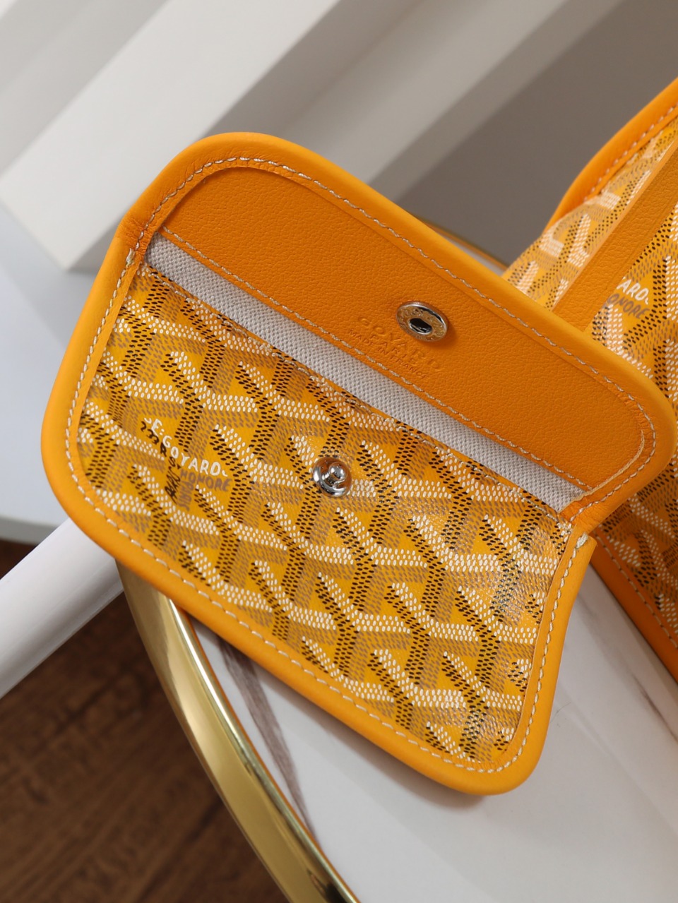 GOYARD 戈雅双面 Belvedere Reversible Mini Tote (Canvas and Leather) — Dual-use bag (handheld/shoulder carry)-F0-ANJOUSMINCG08TY08P