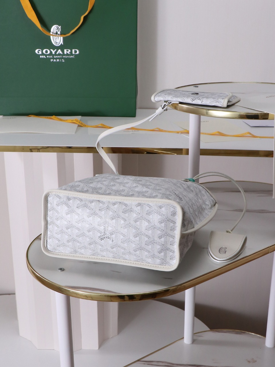 GOYARD 戈雅双面 Belvedere Reversible Mini Tote (Canvas and Leather) — Dual-use bag (handheld/shoulder carry)-F0-ANJCROMINCG-50TY50P