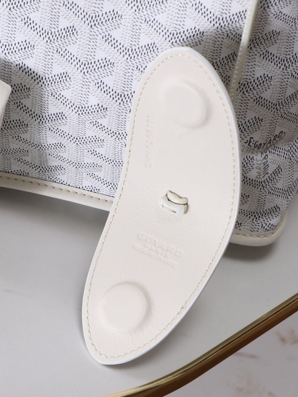 GOYARD 戈雅双面 Belvedere Reversible Mini Tote (Canvas and Leather) — Dual-use bag (handheld/shoulder carry)-F0-ANJCROMINCG-50TY50P