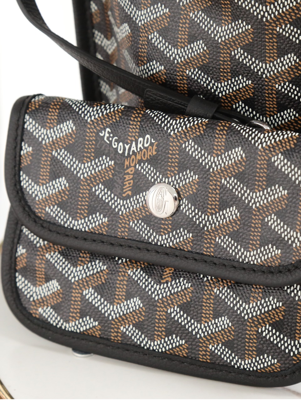 GOYARD 戈雅双面 Belvedere Reversible Mini Tote (Canvas and Leather) — Dual-use bag (handheld/shoulder carry)-F0-ANJCROMINCG 