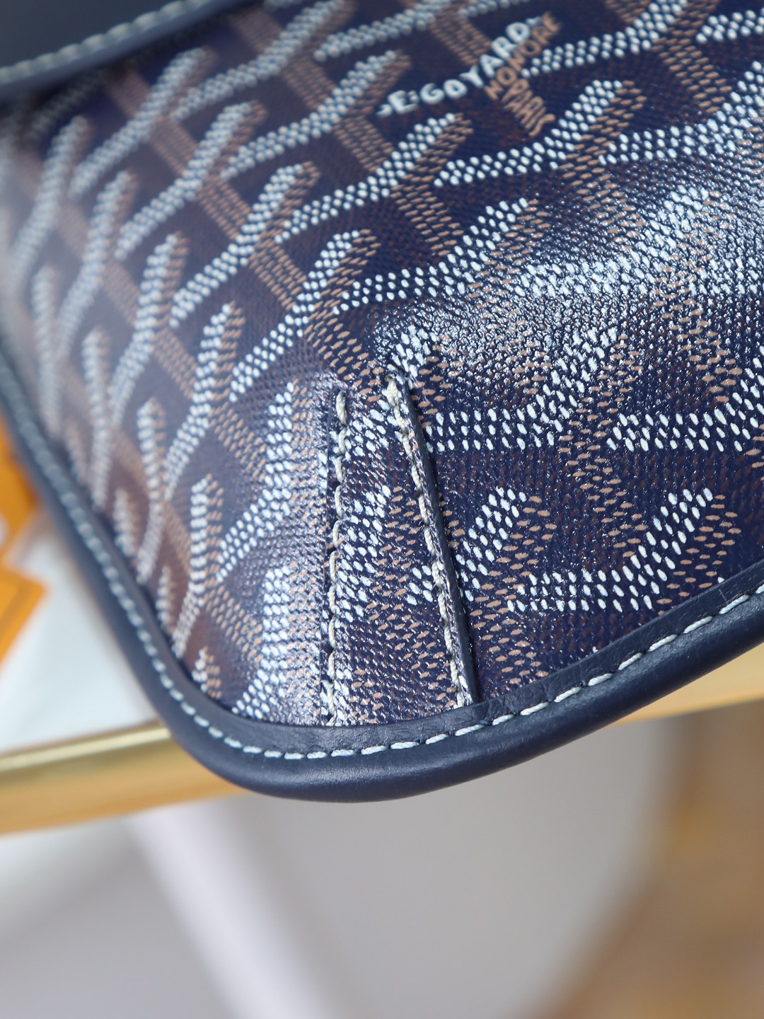 GOYARD 戈雅 邮差 COURSIER (Canvas and Leather) — Crossbody Bag-F0- COURSIMMLTY