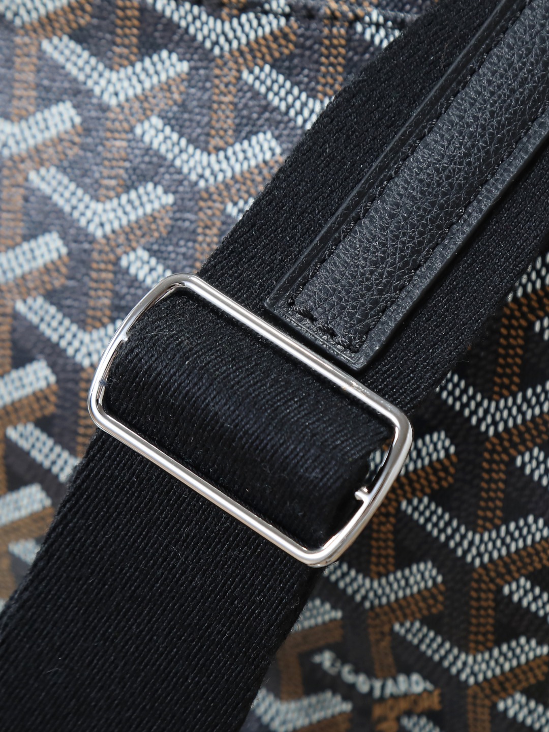 GOYARD 戈雅 邮差 COURSIER (Canvas and Leather) — Crossbody Bag-F0- COURSIMMLTY