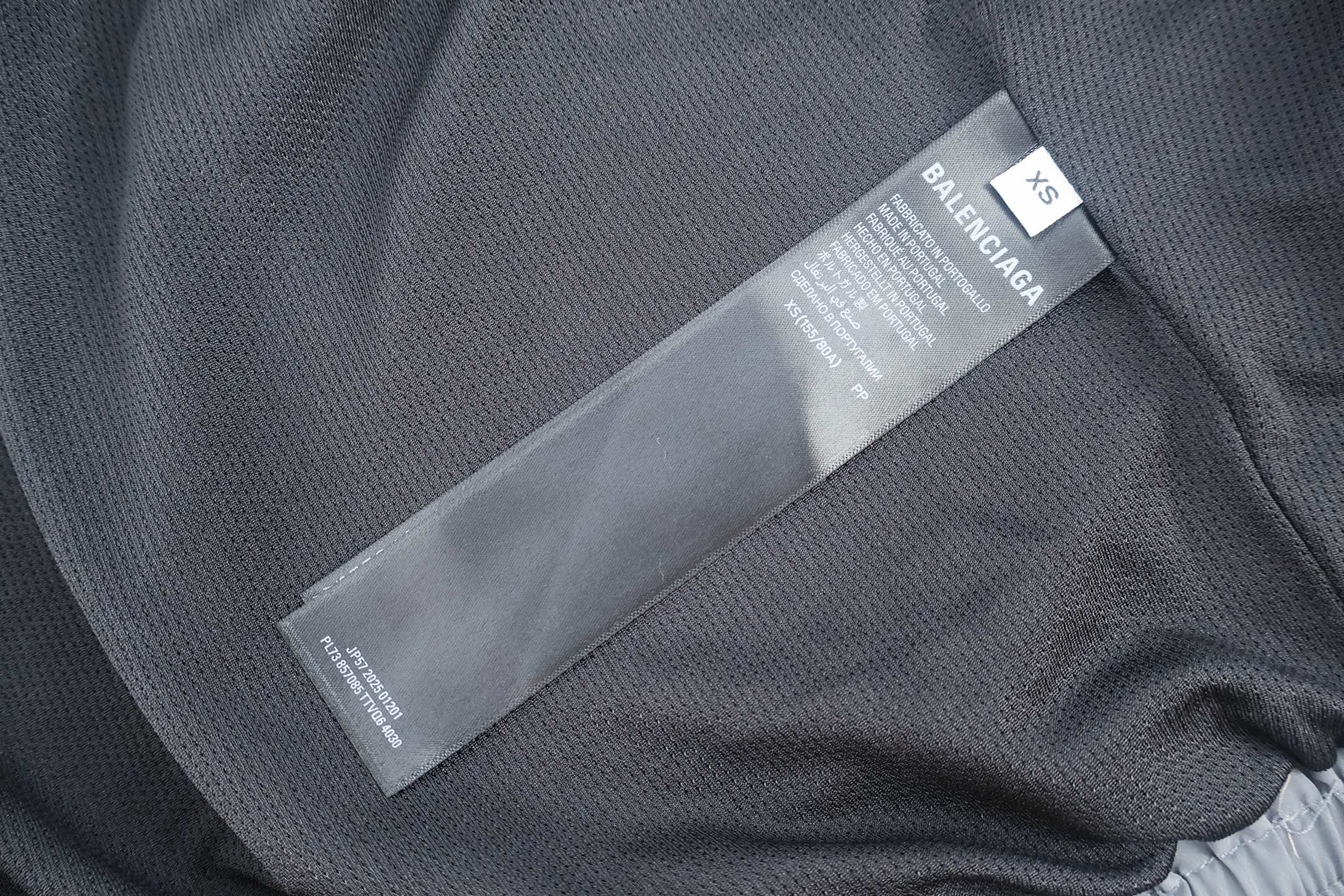 Balenciaga 巴黎世家 反光印花拉链立领运动外套 夹克 长袖 灰色 B5