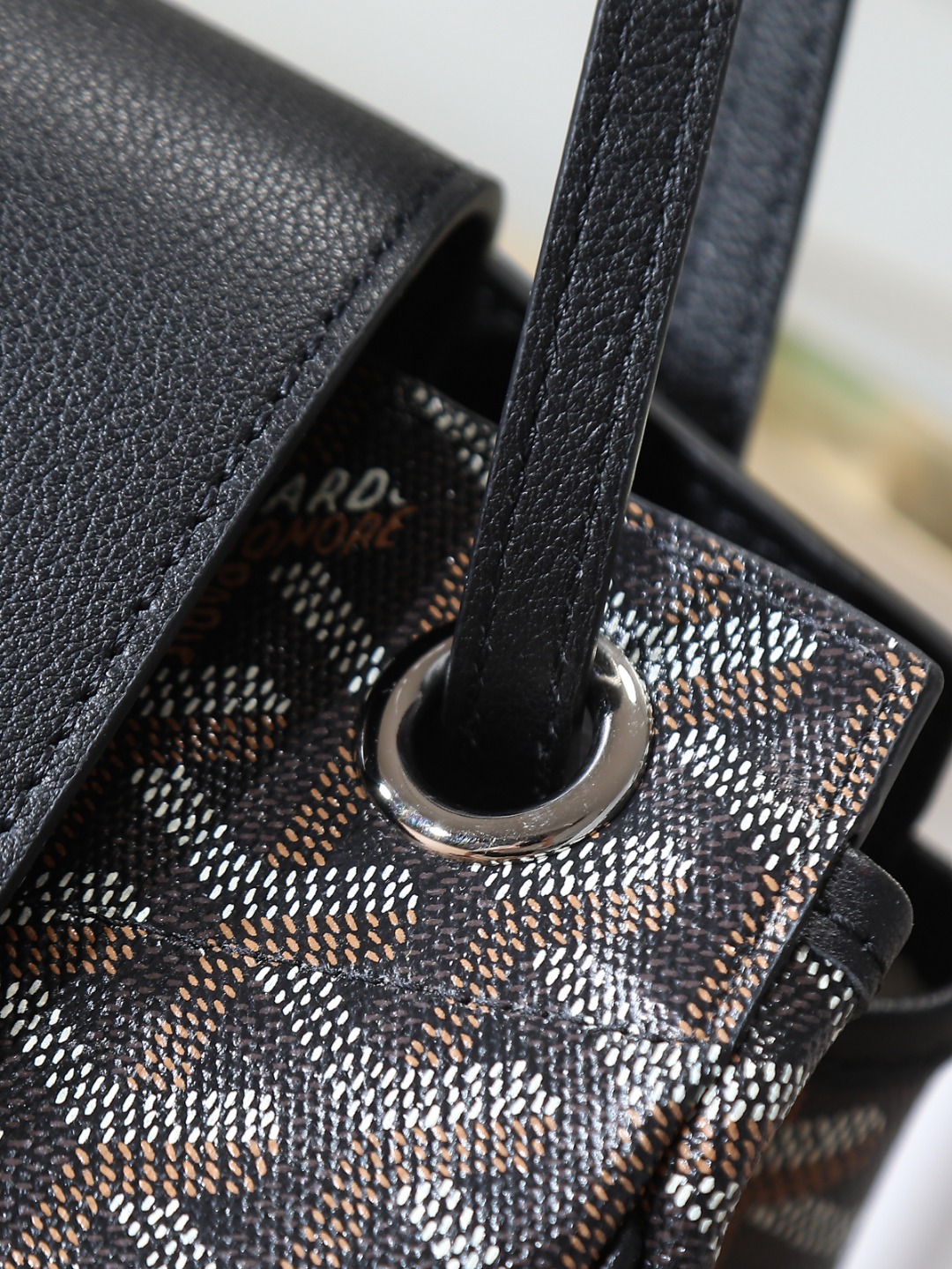 GOYARD 戈雅手提单肩  Rouette (Canvas and Leather) — Shoulder Handbag-F0-ROUETTPMLTY