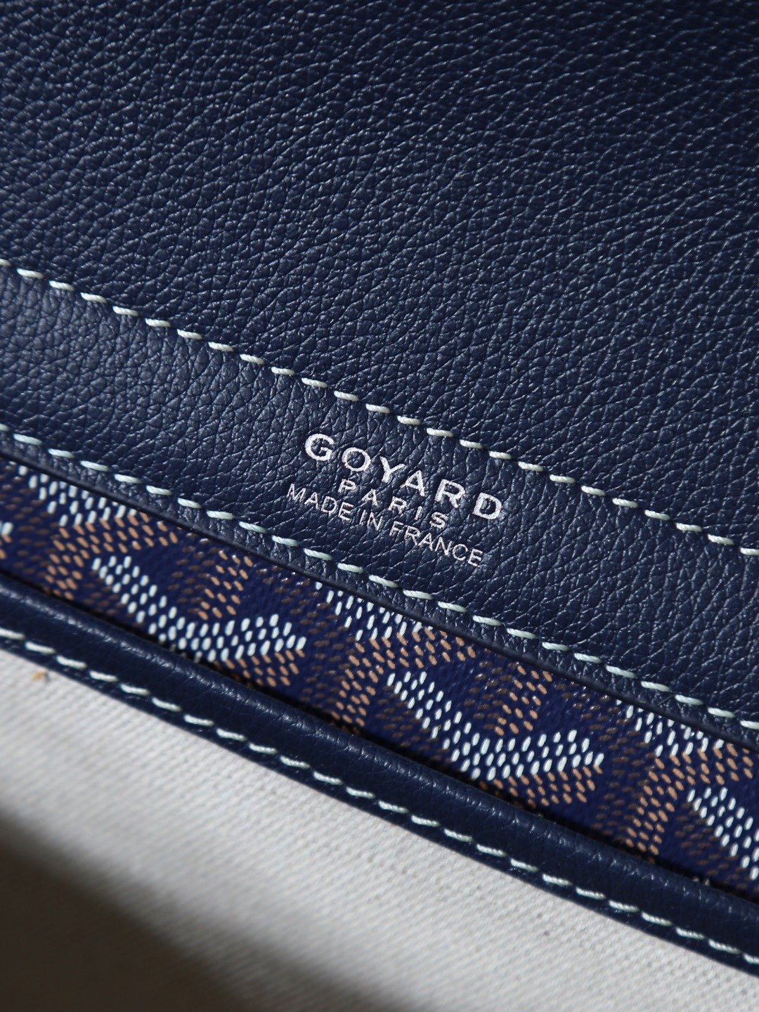 GOYARD 戈雅手提单肩  Rouette (Canvas and Leather) — Shoulder Handbag-F0-ROUETTPMLTY