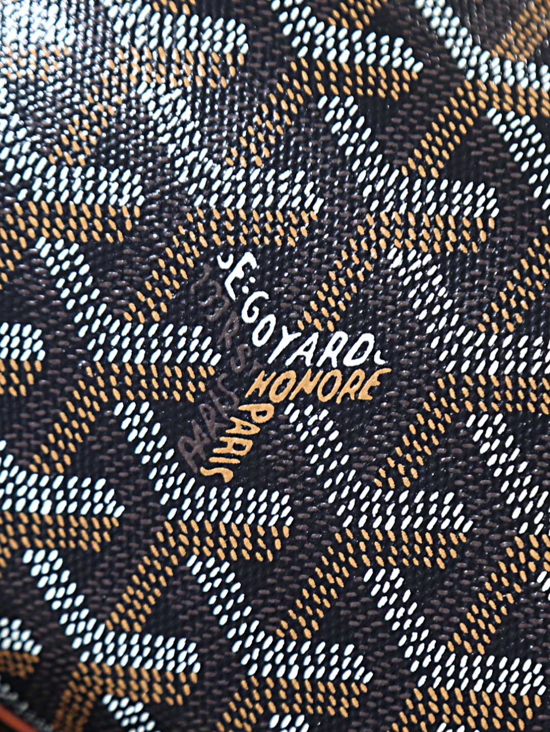 GOYARD 戈雅法棍 Bonbonniere (Canvas and Leather) — Baguette Bag-F0-BONBONPMLTY