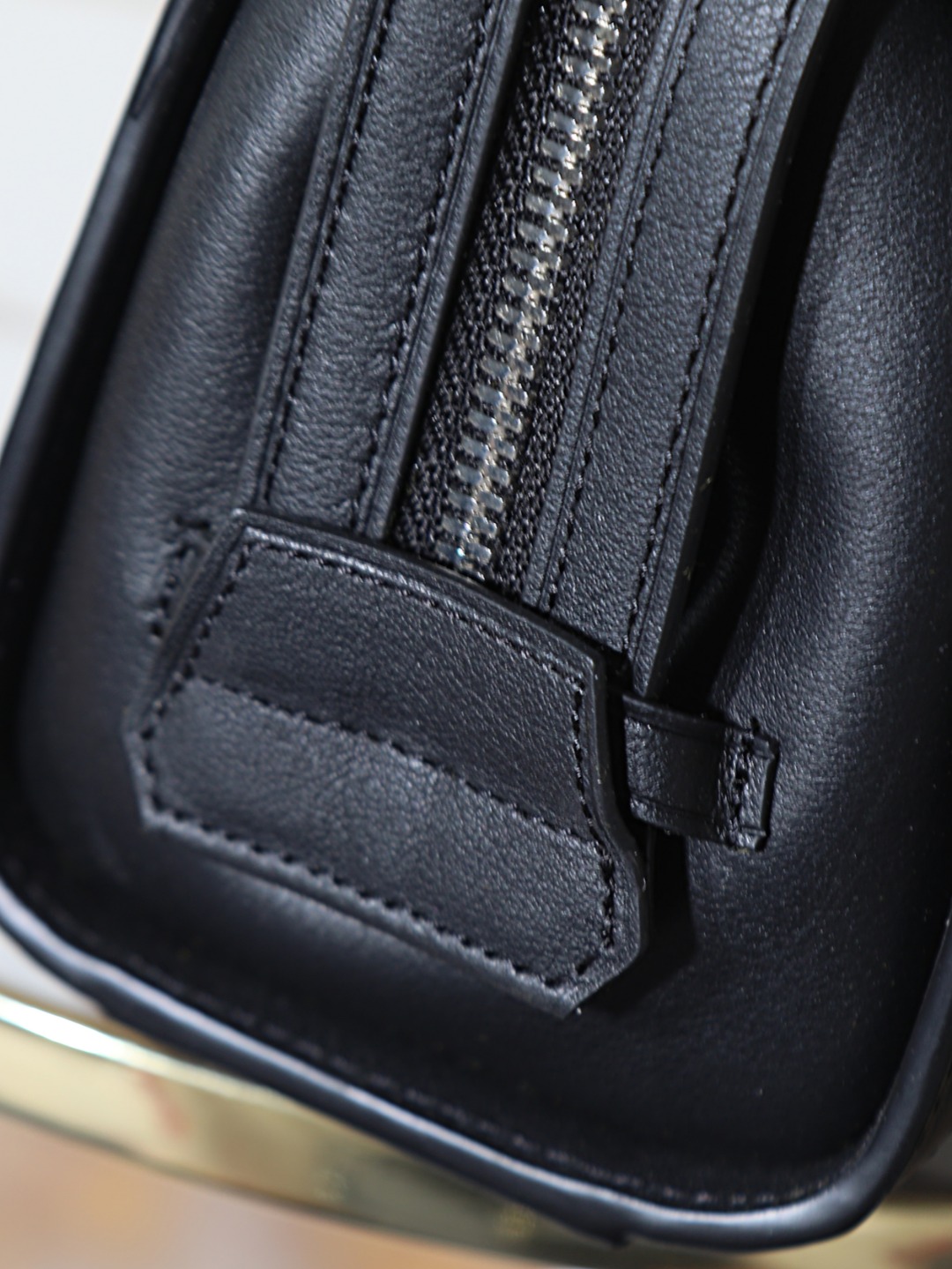 GOYARD 戈雅法棍 Bonbonniere (Canvas and Leather) — Baguette Bag-F0-BONBONPMLTY