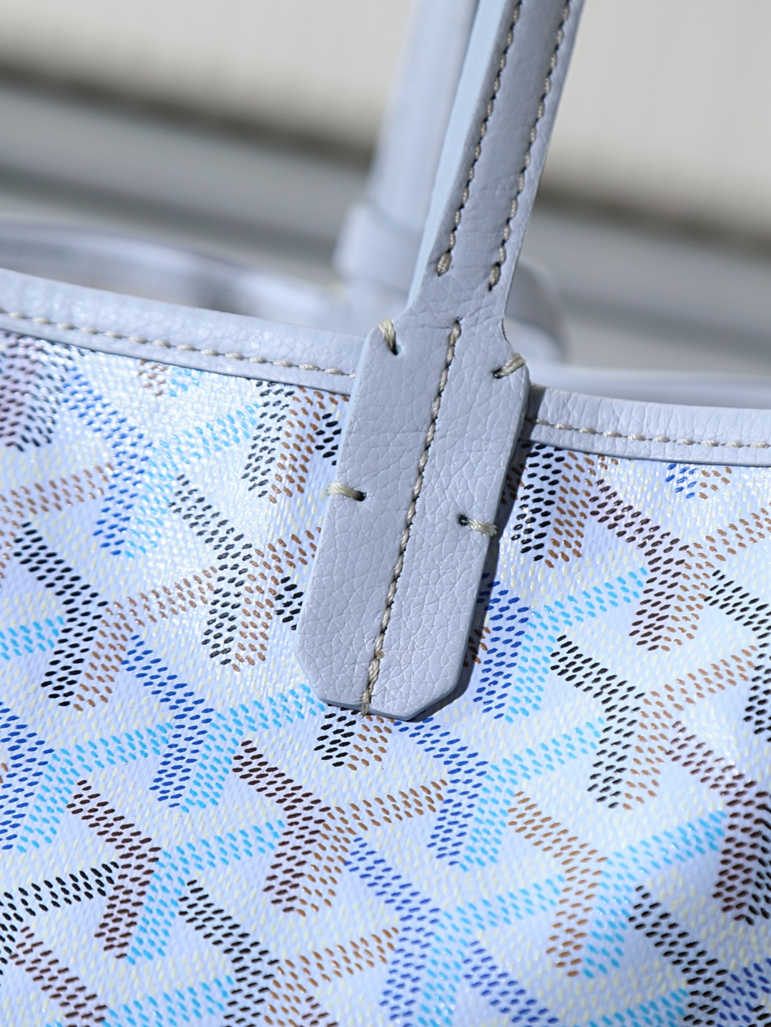 34CM GOYARD 戈雅托特 Saint Louis  (Canvas and Leather) — Small Tote Bag-F0-STLCROPMLTY