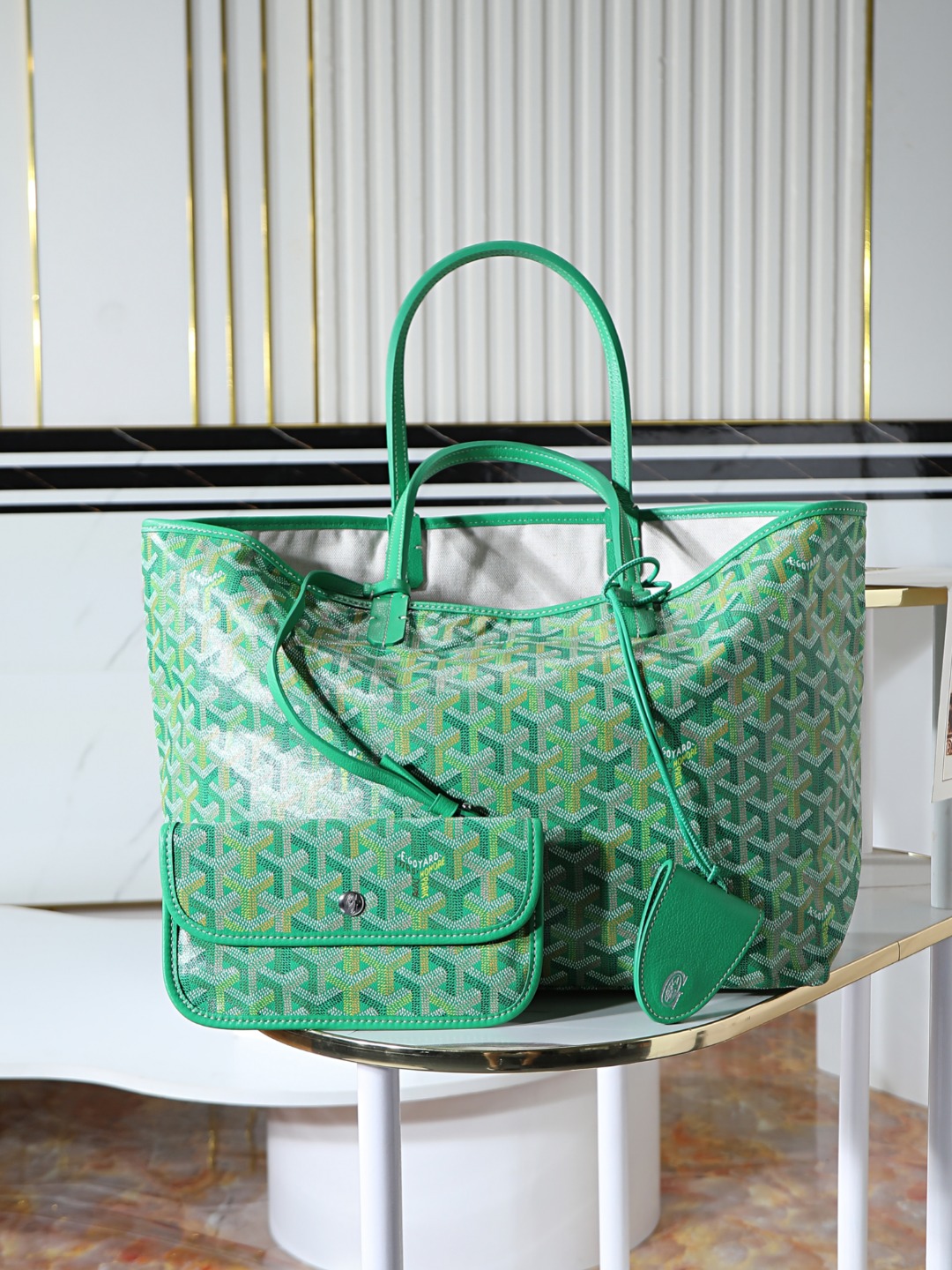 34CM GOYARD 戈雅托特 Saint Louis  (Canvas and Leather) — Small Tote Bag-F0-STLCROPMLTY