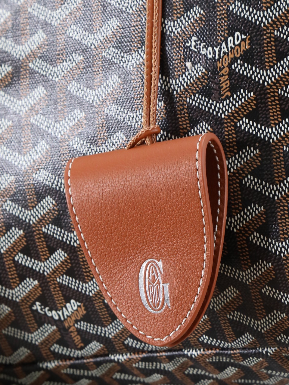 34CM GOYARD 戈雅托特 Saint Louis  (Canvas and Leather) — Small Tote Bag-F0-STLNECPMLTY01CL03P