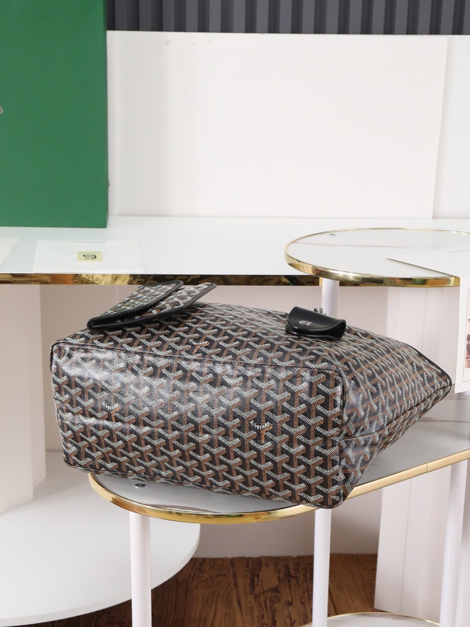 34CM GOYARD 戈雅托特 Saint Louis  (Canvas and Leather) — Small Tote Bag-F0-STLCROPMLTY-01CL01P