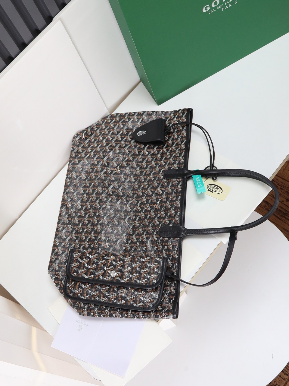 34CM GOYARD 戈雅托特 Saint Louis  (Canvas and Leather) — Small Tote Bag-F0-STLCROPMLTY-01CL01P