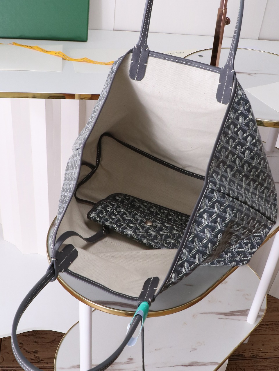 34CM GOYARD 戈雅托特 Saint Louis  (Canvas and Leather) — Small Tote Bag-F0-STLCROPMLTY51CL51P