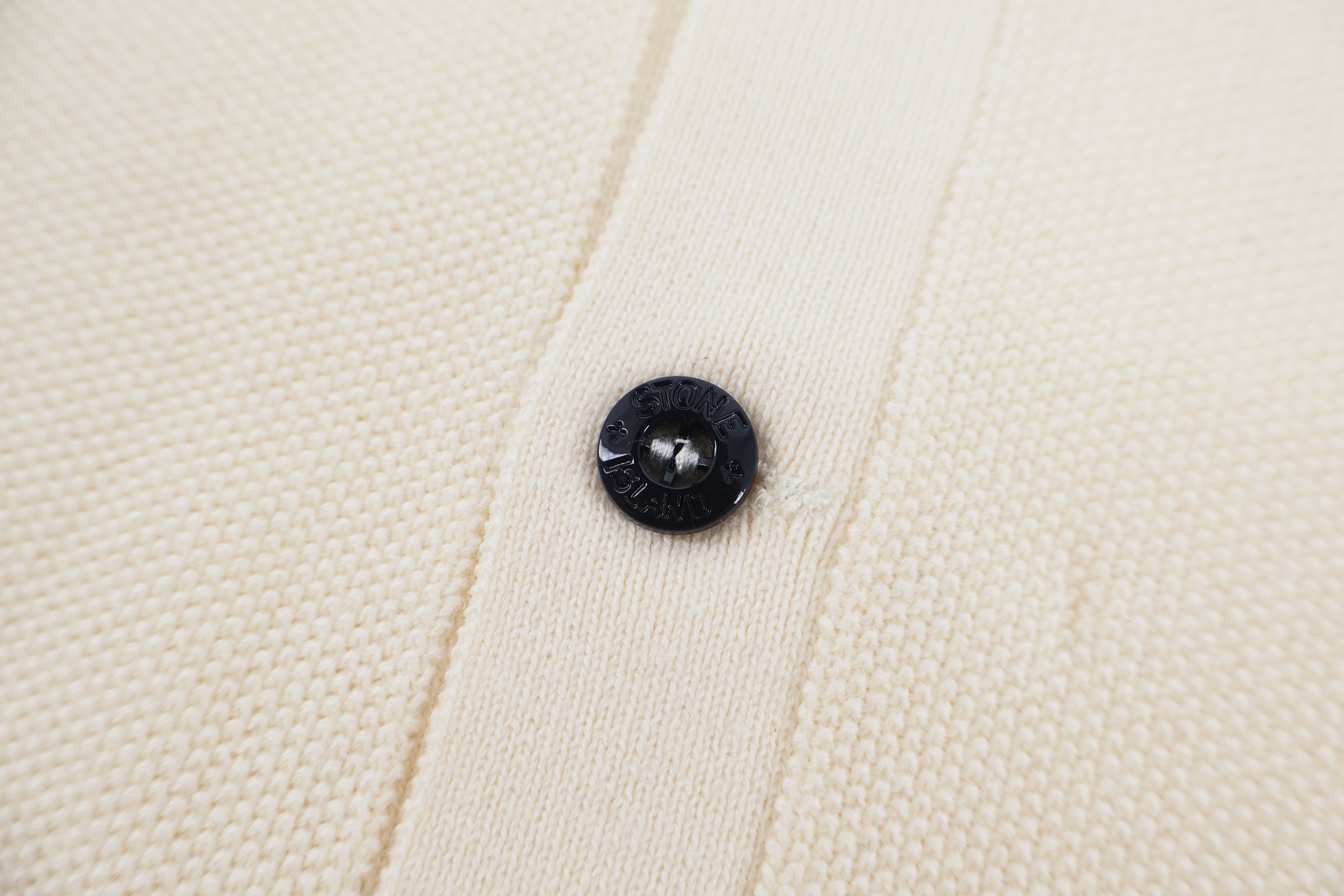STONE ISLAND 石头岛 针织Polo衫 短袖 夏款 米杏色 黑色 B0