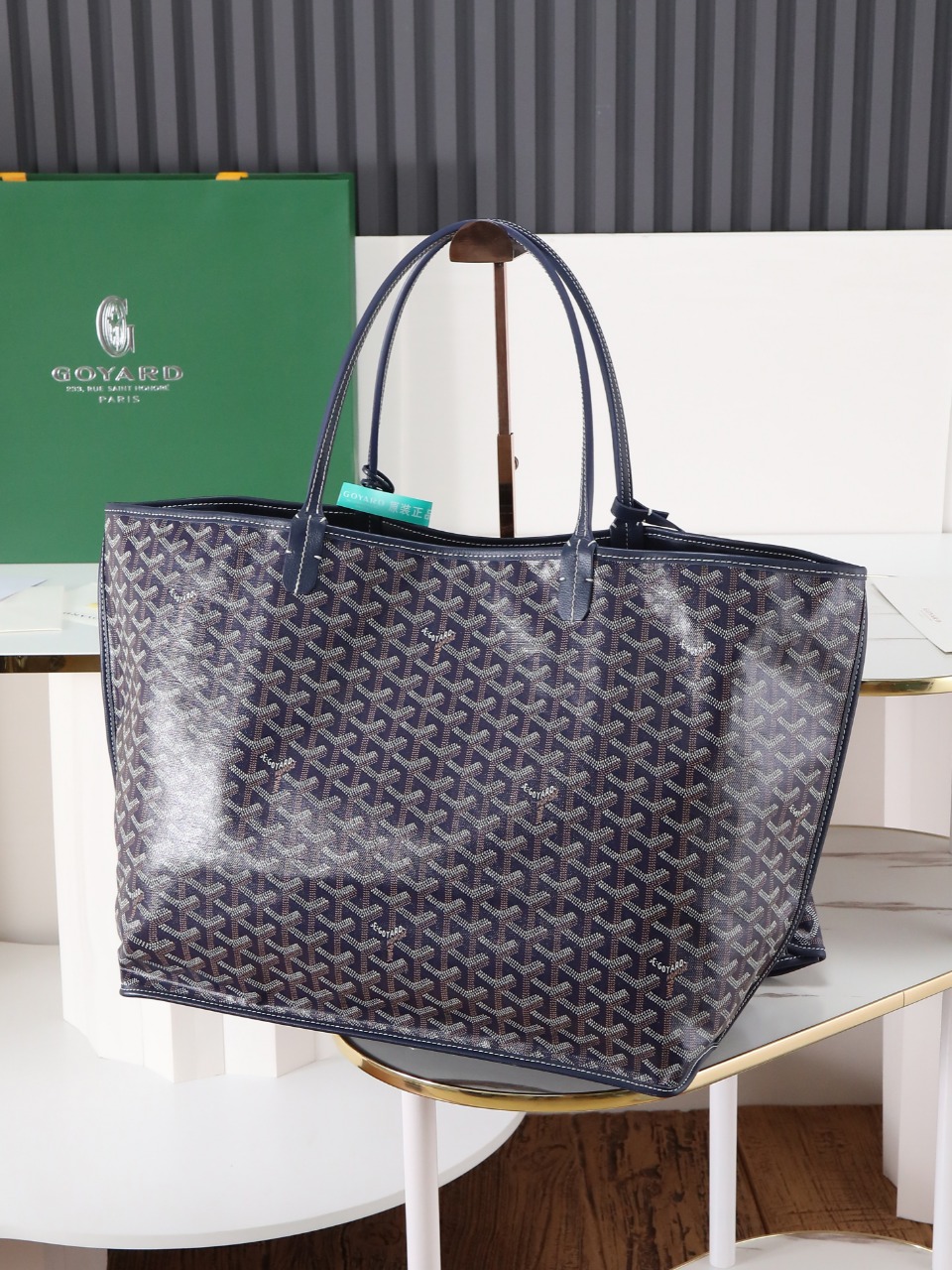 双面40CM GOYARD 戈雅托特 Anjou Reversible (Canvas and Leather) — Large Tote Bag-F0- ANJOUSGMLCG