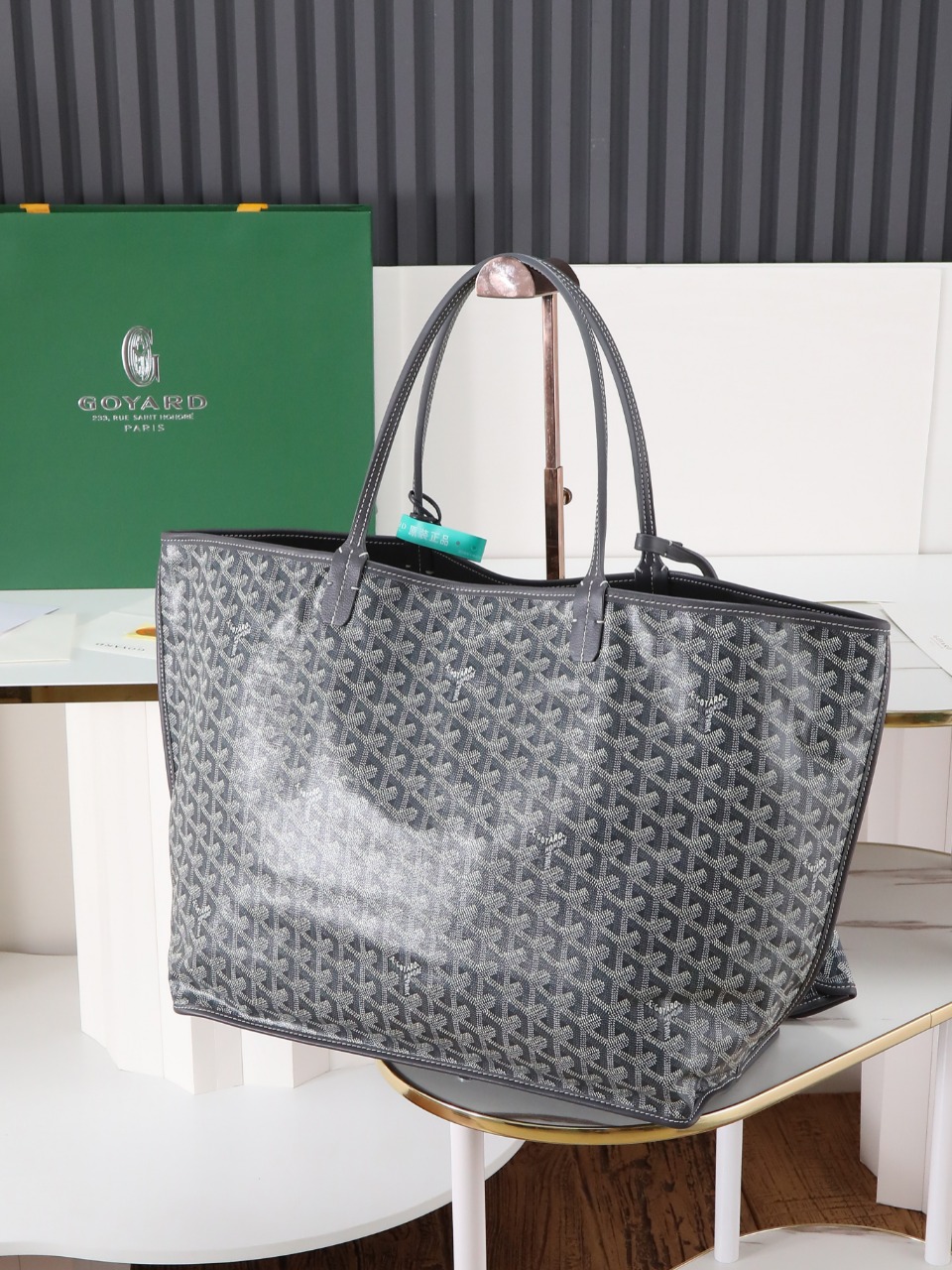 双面40CM GOYARD 戈雅托特 Anjou Reversible (Canvas and Leather) — Large Tote Bag-F0- ANJOUSGMLCG