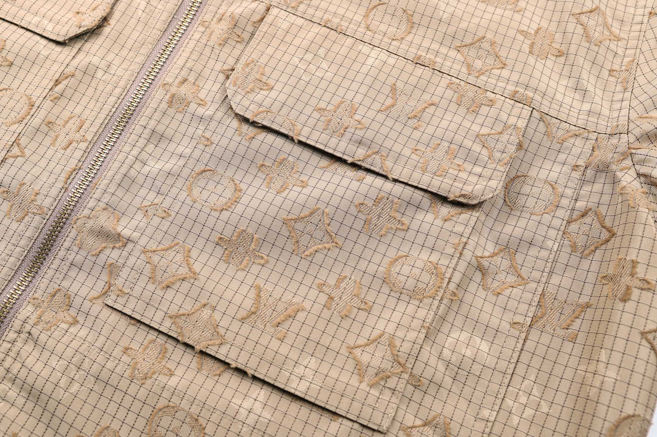 LOUIS VUITTON 路易威登 满印抗撕裂衬衫夹克 外套 C0 