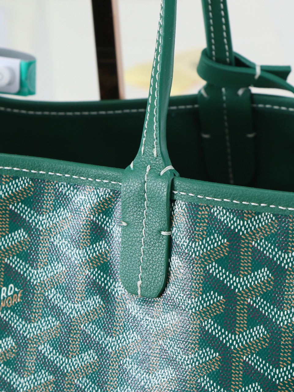 双面33CM GOYARD 戈雅托特 Anjou Reversible (Canvas and Leather) —  small Tote Bag-F0-ANJCROPMLCG-09TY09P