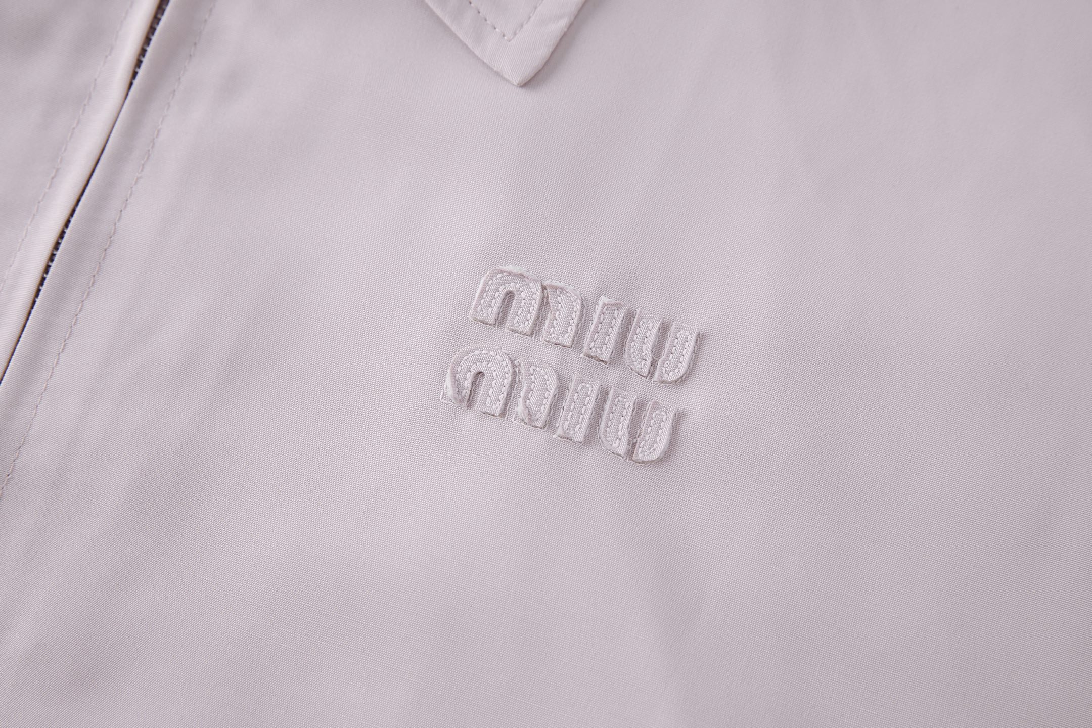 MIU MIU 缪缪 刺绣标识拉链夹克 外套 秋冬 长袖 粉色 C0 