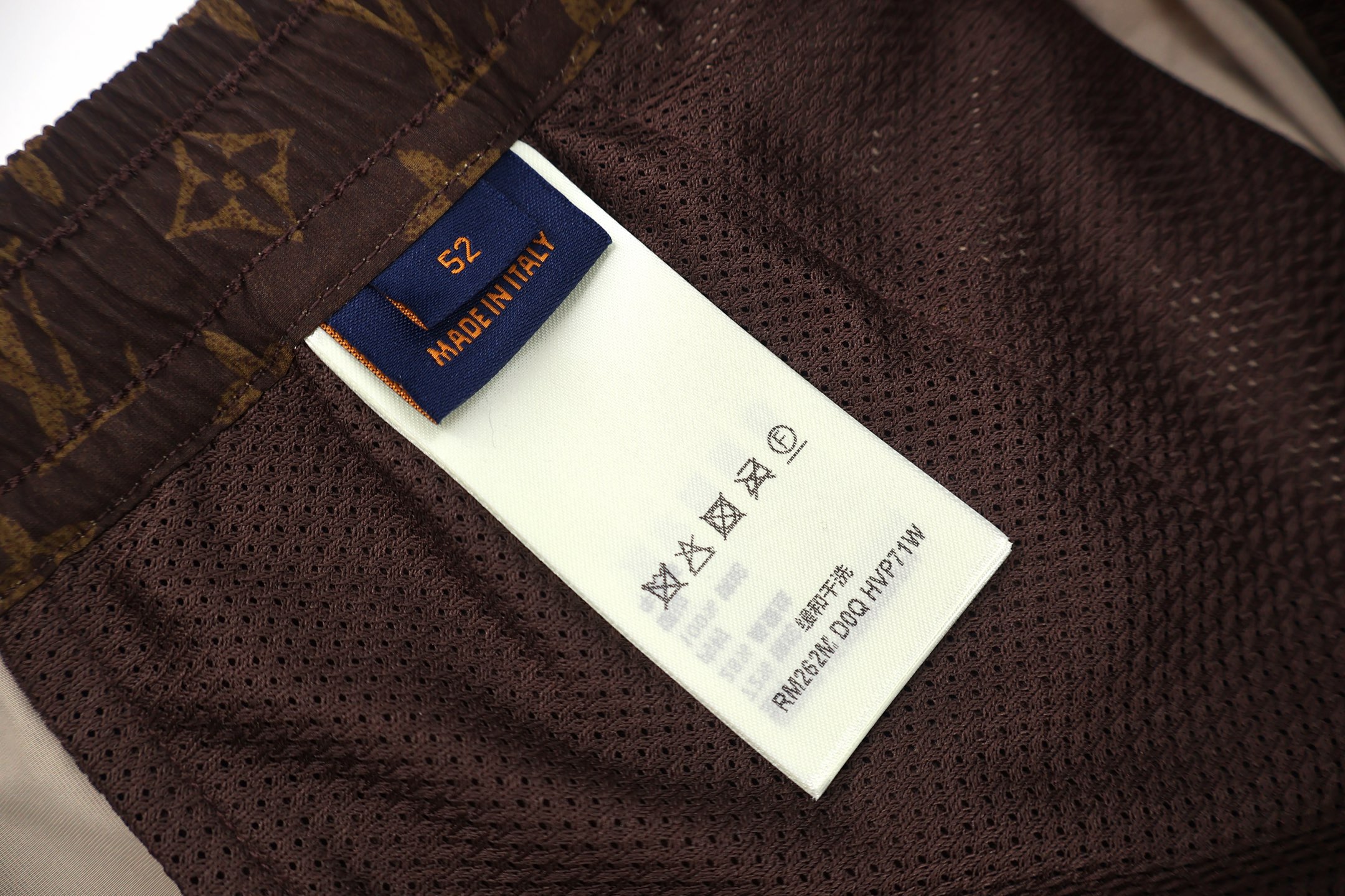 LOUIS VUITTON 路易威登 LV 满印老花皮边沙滩短裤 休闲裤 裤子 棕色 B0