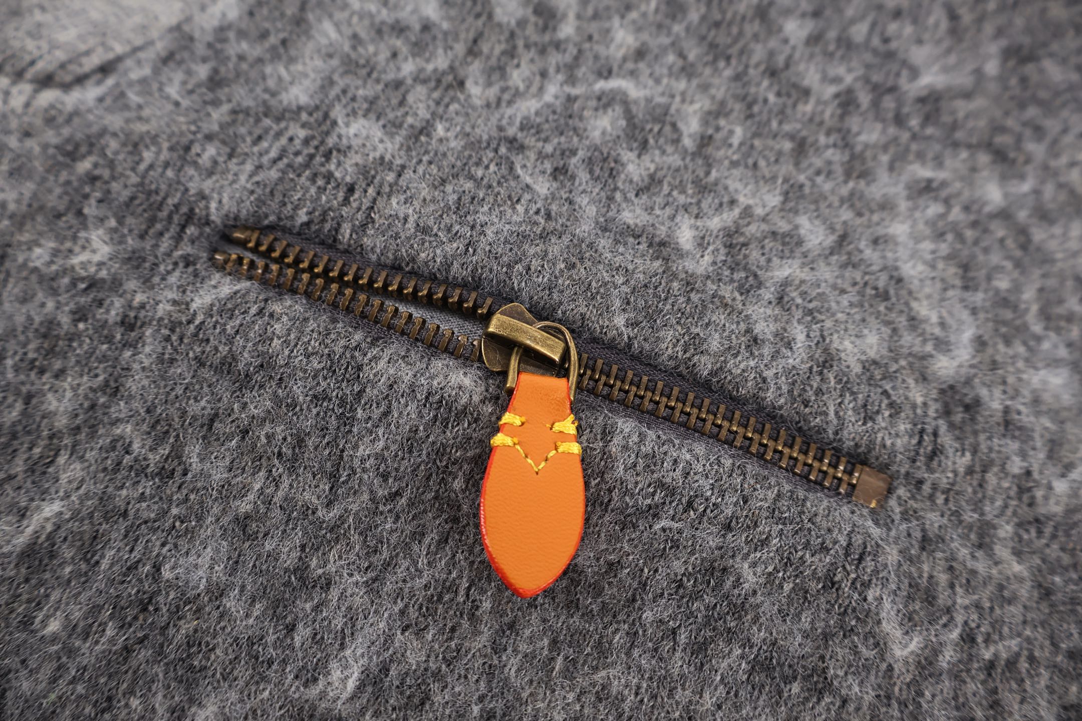 LOUIS VUITTON 路易威登 LV 针织马海毛抓绒套头毛衣 针织衫 秋冬 灰色 C0