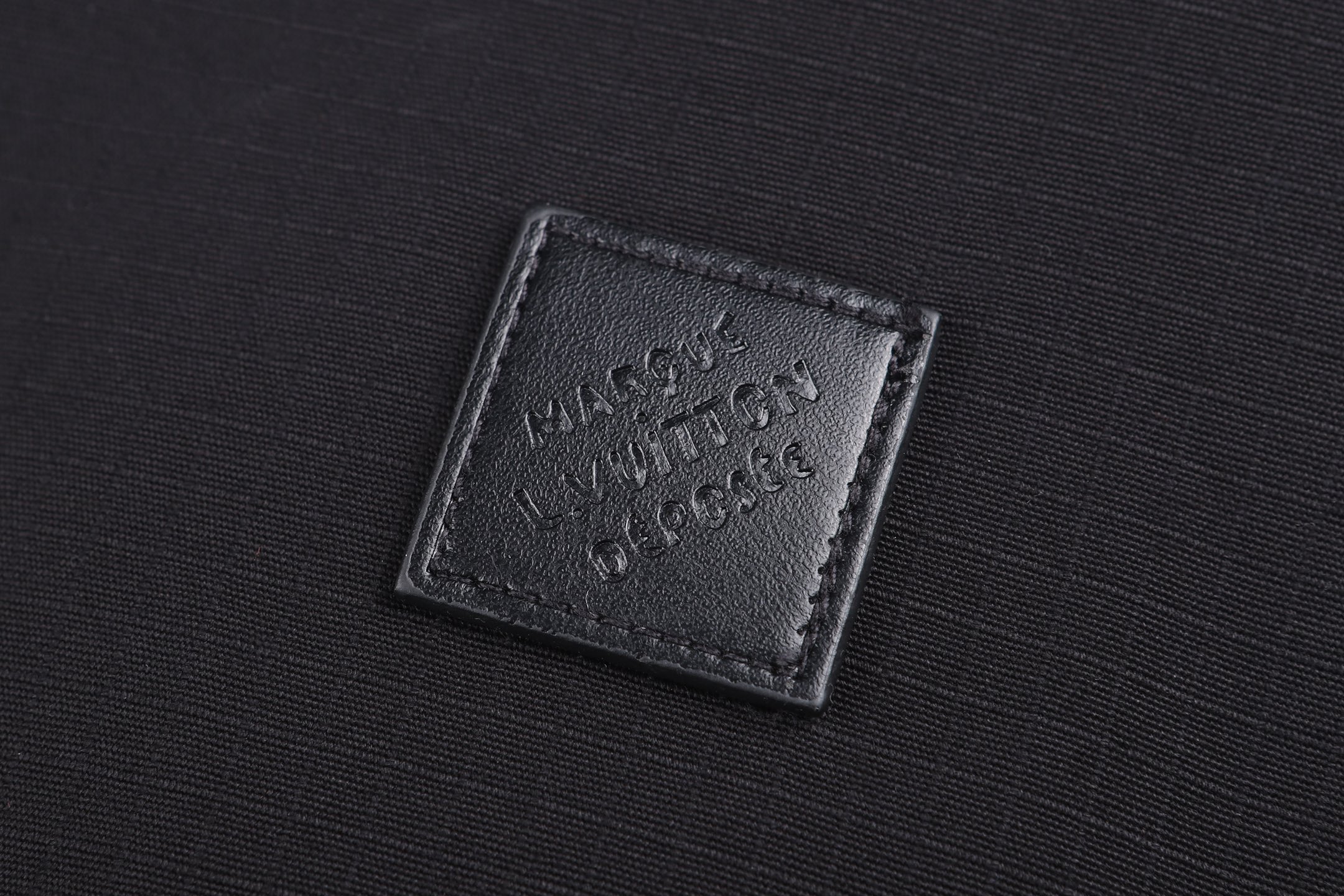 LOUIS VUITTON 路易威登 LV 提花logo标识工装夹克 外套 秋冬 黑色 C0