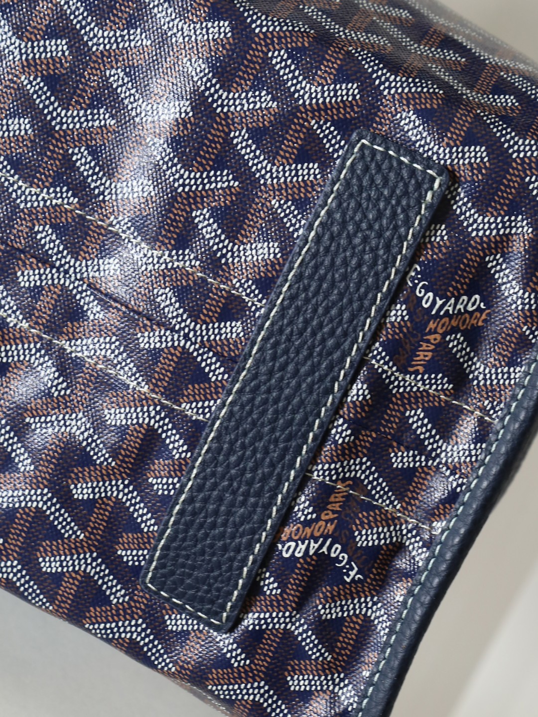 GOYARD 戈雅托特单肩 Hardy (Canvas and Leather) — Tote Shoulder Bag-F0-HARDY2PMLTY 